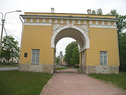 Městská brána Lomonosova