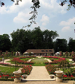 Roseraie du Val-de-Marne in L'Haÿ-les-Roses, Franciaország