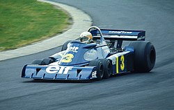 El Tyrrell P34 de seis ruedas - posiblemente uno de los coches de F1 más radicales que jamás haya corrido.