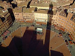 Il Campo z Torre del Mangia.