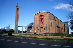 Den katolske kirke St Augustines, Meehan Street Yass, 1956 af arkitekten John Fowell