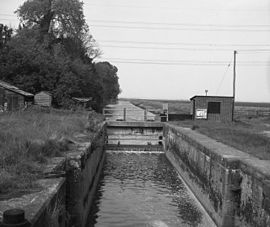 En af de sluser, der blev brugt til at kontrollere vandet i Romney Marsh.
