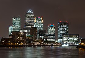 Canary Wharfs skyline, set fra vest