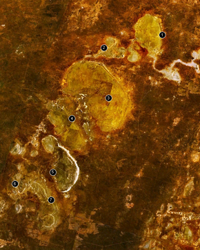 Part of the Willandra Lake system. 1) Lake Mulurulu, 2) Willandra Creek, 3) Garnpung Lake, 4) Lake Leaghur, 5) Lake Mungo, 6) Lake Arumpo, 7) Chibnalwood Lakes.