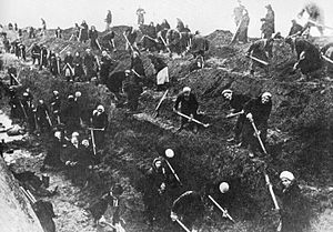 Women digging a tank ditch outside Moscow (1941)