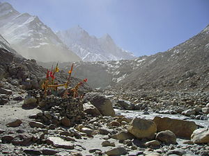 Väike pühamu Gomukhis, Gangotri liustikul
