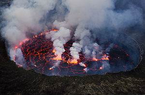 Een lavameer bij de berg Nyiragongo in de Democratische Republiek Congo  