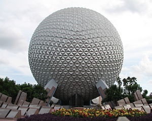 Vesmírná loď Země v Epcotu