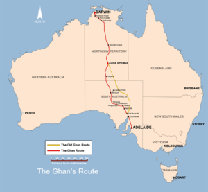 Adelaide-Darwin-jernbanen følger Telegraph Line og benytter den østligste (gule) sti. Jernbanen nåede Alice Springs den 6. august 1929 og Darwin i 2003.