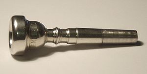 trumpetin suukappale  
