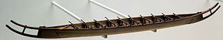 Um modelo do barco Hjortspring do Museu Alemão em Munique.