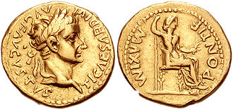 En romersk aureus (guldmønt) præget i 36 e.Kr. med Tiberius, med Livia som Pax (fred) på bagsiden