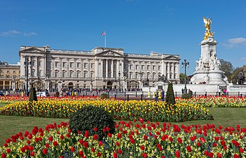 Buckingham Palace (2014) .
