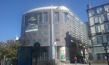 Kursi bekas dewan regional Auvergne di Clermont-Ferrand.
