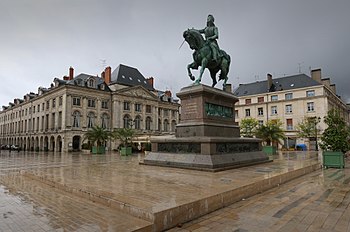 Statue der Jeanne d'Arc, Place du Martroi, Orléans.