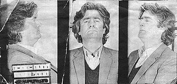 Immagini scattate quando Karadžić fu arrestato nel 1984