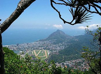 Mesto Rio de Janeiro, pogled z gore Corcovado.