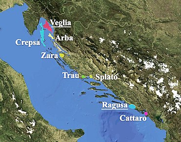Ida-Aadria mere äärsed linnad, kus räägitakse dalmaatsia murdeid. Veglia on Horvaatia saar Krk, Crepsa on saar Cres, Arba kannab tänapäeval nime Rab. Zara on linn Zadar. Trau on Trogir, Splato on Split, Ragusa on Dubrovnik ja Cattaro on täna Kotor.