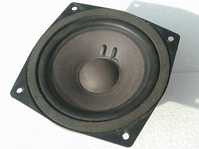 Dynamic loudspeaker (plunger coil principle) with paper cone and rubber surround