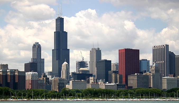Chicago, Illinois, es la mayor ciudad del Medio Oeste y la tercera a nivel nacional.