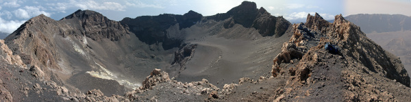 Pico do Fogo ugnikalnio kraterio vaizdas.
