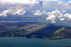 Luftfoto af Changi International Airport i 2000'erne.  