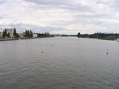 The Allier river in Vichy.