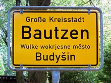 Dwujęzyczny znak w Bautzen