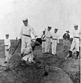 Beheading: Japanese behead a Chinese (Photo from 1901)