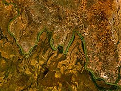 Bøjninger i floden Niger, som har givet W National Park sit navn.  
