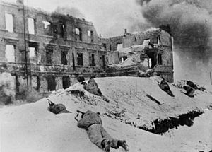 Sowjetische Soldaten in Stalingrad (Januar 1943)