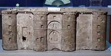 Een miniatuur van de Bastille gemaakt van een van de stenen van het fort (Museum Carnavalet).