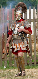 En re-enactor som en romersk centurion ~70 f.Kr.