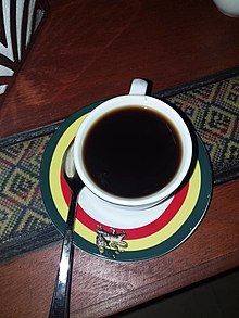 Cafea în ceașcă albă  