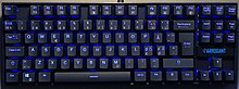 Tastatur med baggrundsbelysning.