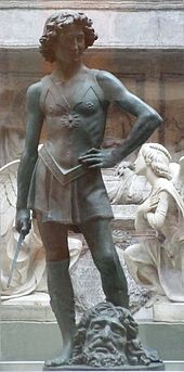 Ide o kópiu Verrocchiovej sochy Dávida. Nachádza sa vo Victoria &amp; Albert Museum v Londýne.