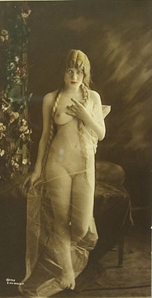 Erotische Postkarte von 1919