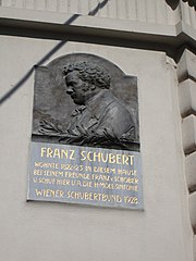 Memorial plaque at the Göttweiger Hof in Spiegelgasse