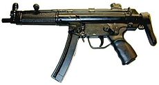 Heckler &amp; Koch MP5-konepistooli: lainvalvontaviranomaisten ja armeijan suosikki.  