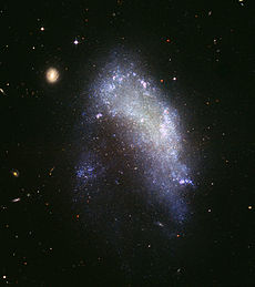 NGC 1427A, un ejemplo de galaxia irregular a unos 52 millones de años luz.
