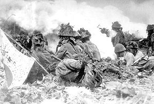 Japaner während eines Angriffes auf chinesische Stellungen, Schlacht um Changsha (1941)