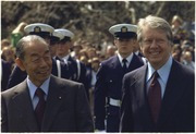 Carter med premierminister Takeo Fukuda i 1977