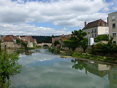 Montbard and the Brenne river.