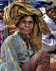 Market woman in Pante Macassar