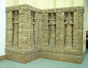 Relief på forsiden af Inanna-templet Karaindash fra Uruk. Pergamonmuseet, Berlin