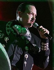 Dominican American singer Kat DeLuna (left) and Mexican American singer Pepe Aguilar (right) have sang "No Me Queda Más" live in their concerts.