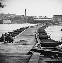Unionens pontonbro över James River