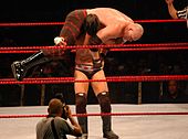 Punk ma zamiar wykonać "Go to Sleep on Kane".
