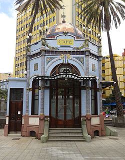 Kiosk in Form eines Cafés. Gran Canaria.