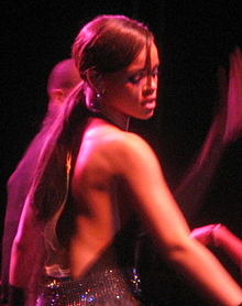 Rihanna durante un concierto  